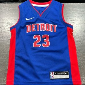 Kids Youth Detroit Pistons Blake Griffin Medium Jersey 23